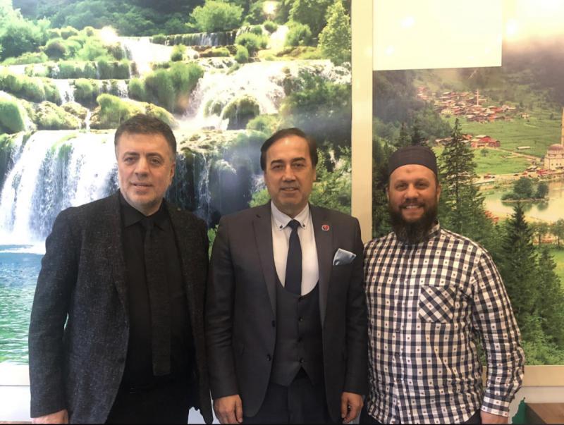 ATİK Genel Başkanınız Aziz Şahin, Karaca Textil Grubu Yönetim Kurulu Başkan Yardımcısı Hüseyin Güneş ve Yeşilçam Restaurant Gıda Grubu Girişimcisi Abdurrahman Başar ile görüşmede bulundular.